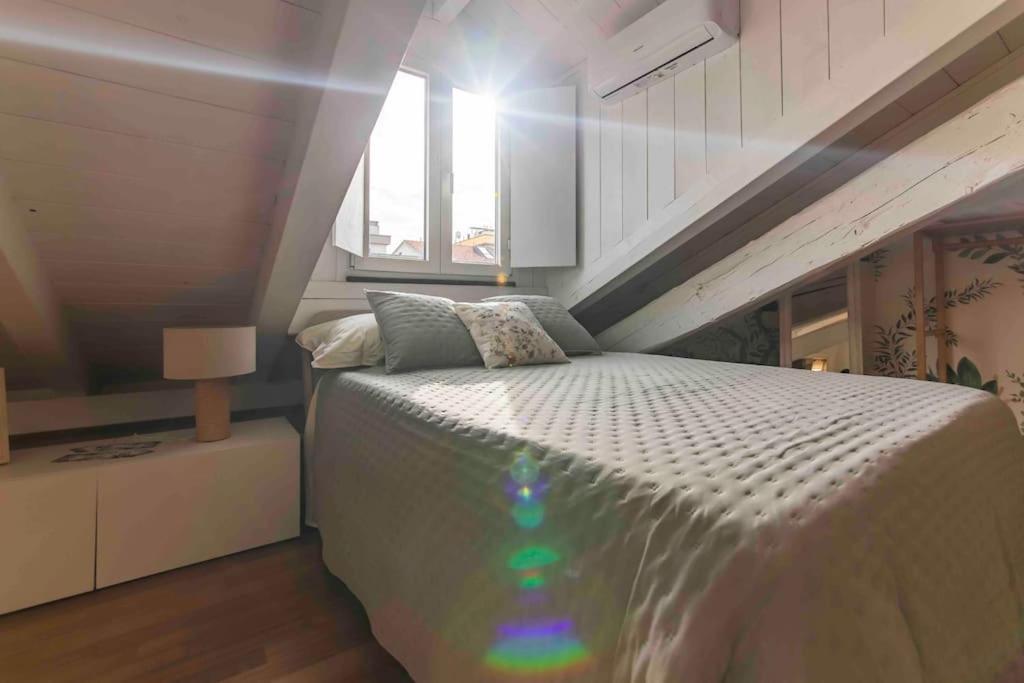 La Tana Del Bianconiglio - Rabbit Hole Apartment มิลาน ภายนอก รูปภาพ