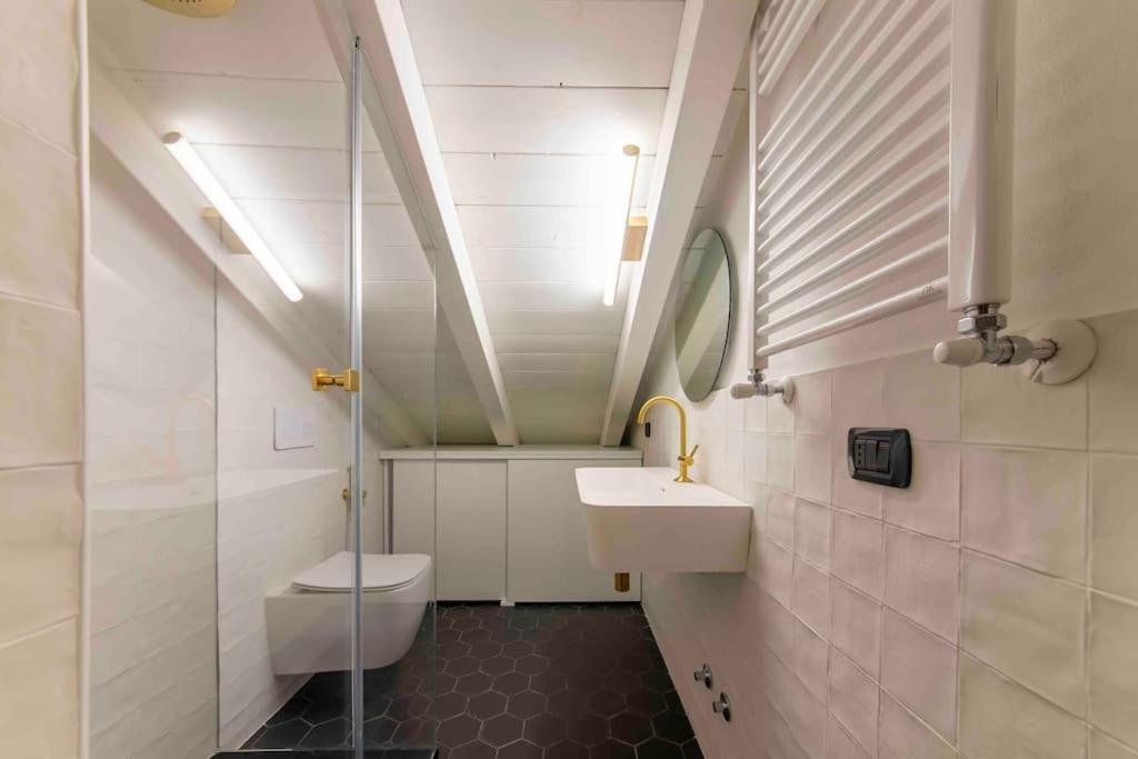La Tana Del Bianconiglio - Rabbit Hole Apartment มิลาน ภายนอก รูปภาพ